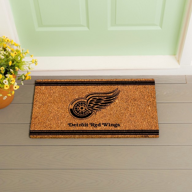 Evergreen Detroit Red Wings Logo Turf Mat Brown 28 X 16 Inches Indoor Outdoor Doormat