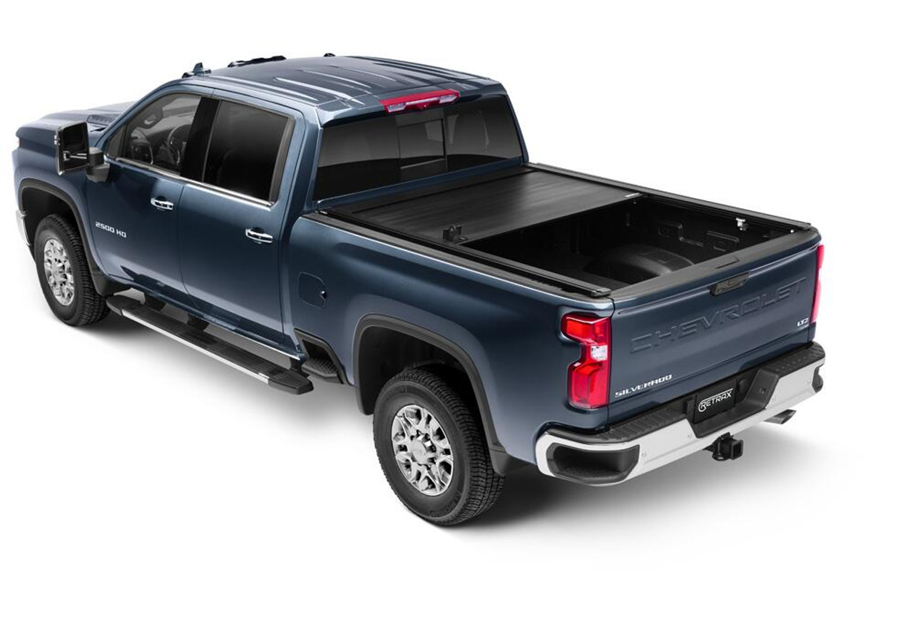 Retrax RetraxPRO XR  2023 SilvSierra HD 8x27 wo Fac Side Storage Boxes wo Stk Pkt Tonneau Cover