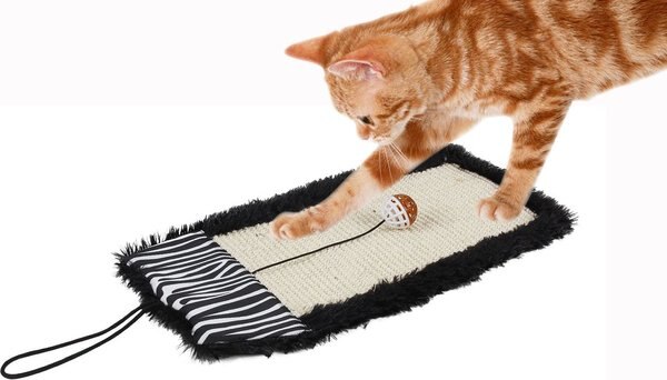 Pet Life 'Scrape-Away' Eco-Natural Sisal and Jute Hanging Carpet Cat Scratcher and Toy