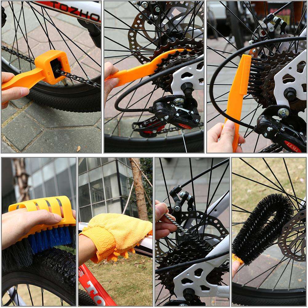 7 PCS Bike Chain Cleaner Clean Machine Brushes Cycling Cleaning Kit Bicycle Brush Maintenance Tool for Mountain Road City BMX