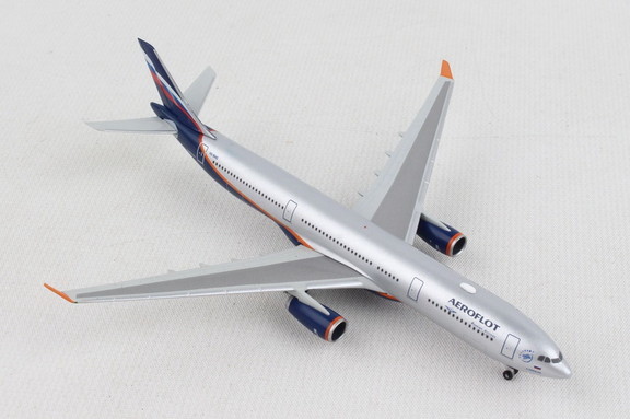 Herpa Aeroflot A330 300 1/500  HE517522 003