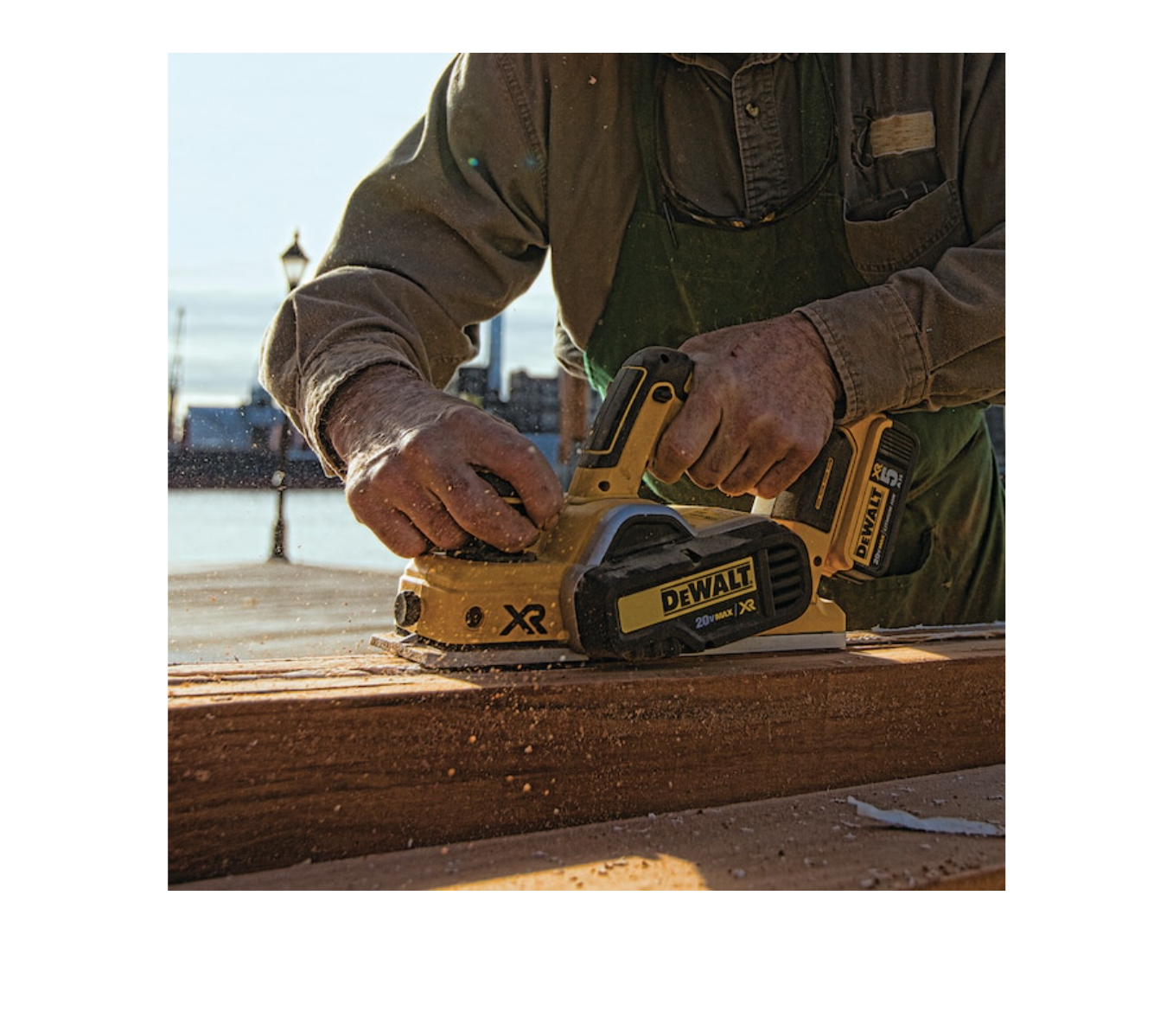 DEWALT DCP580B XR 3.25-in W 20-volt Max Handheld Planer