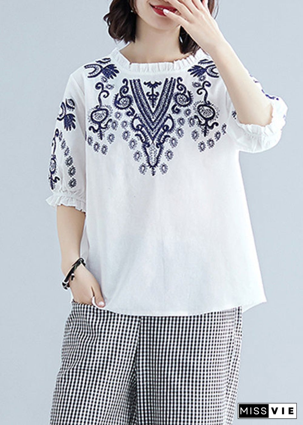 Chic White Embroideried Cotton T Shirt Summer