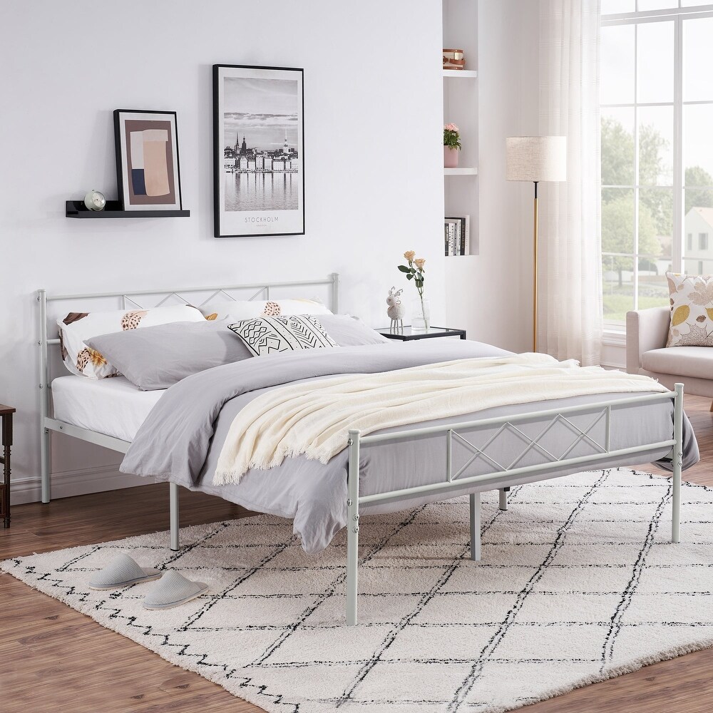 VECELO Contemporary Metal Platform Bed Frame  Student apartment Beds