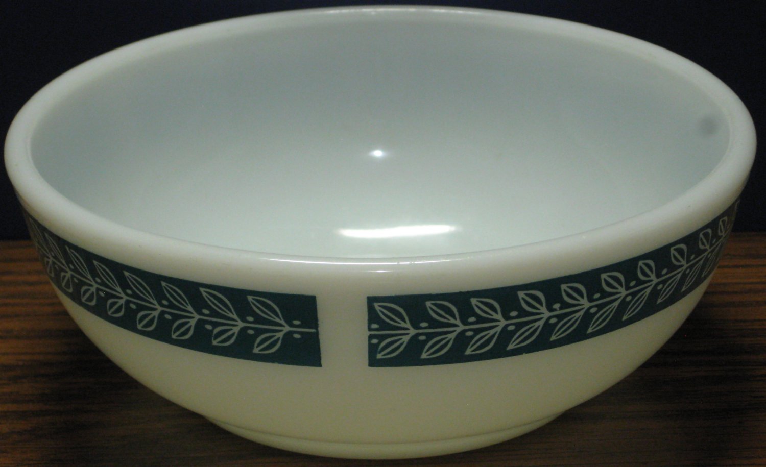 Pyrex Restaurantware Tableware Turquoise Laurel Leaf Cereal Bowl 705-15 - 1970s Vintage