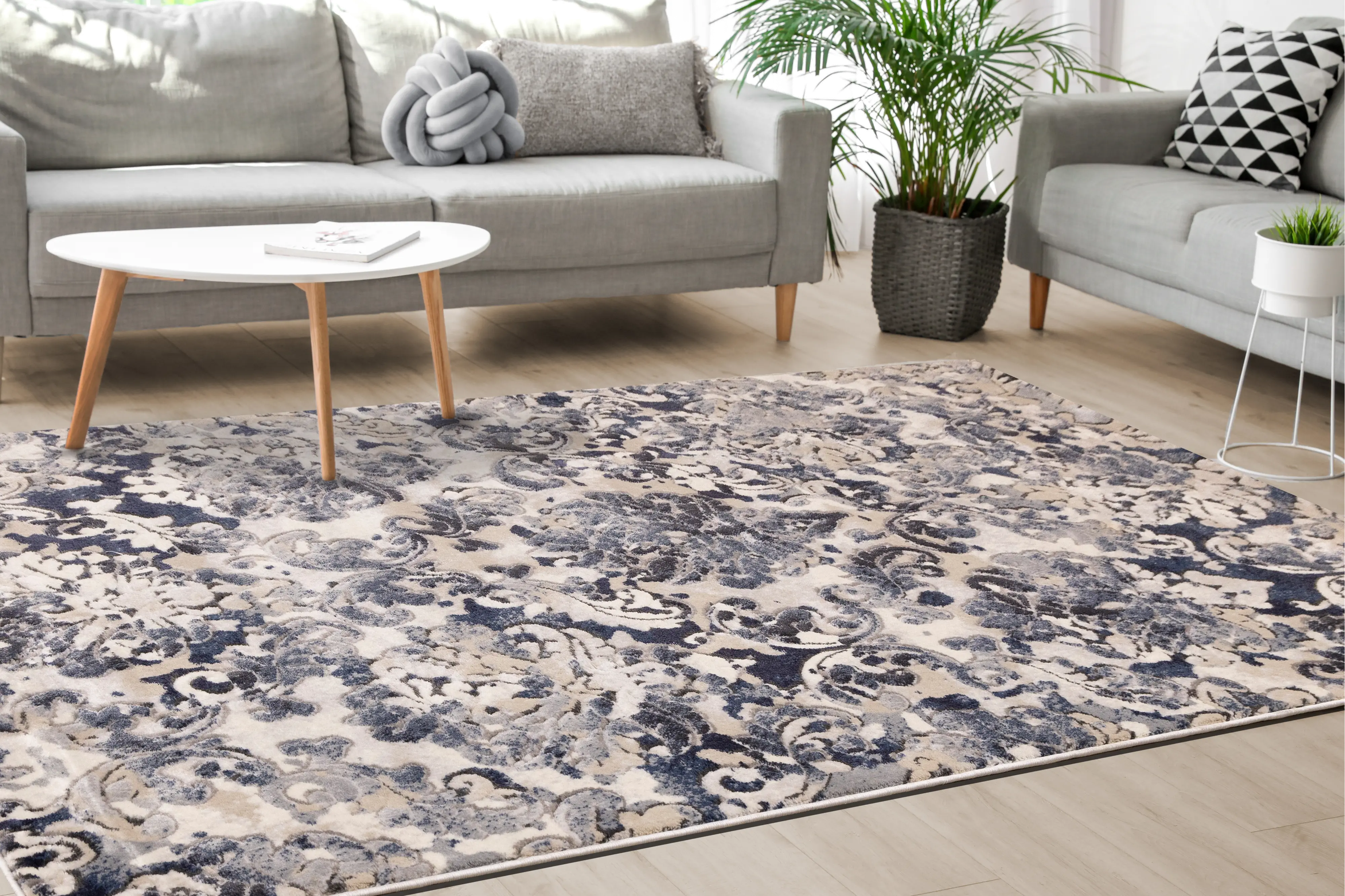 Alida 5 x 8 Elegant Cream Blue Area Rug