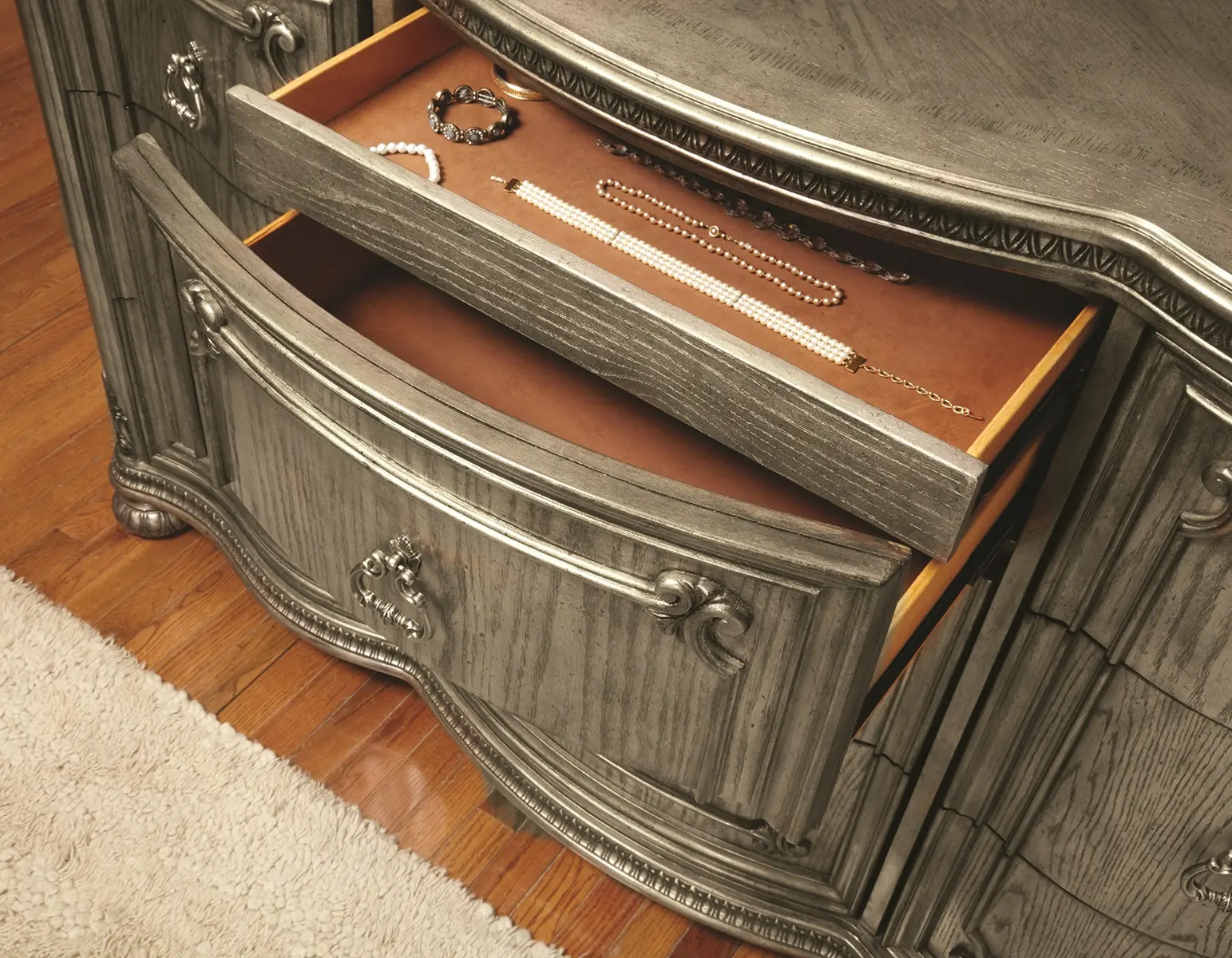 Seville Platinum Gold Dresser