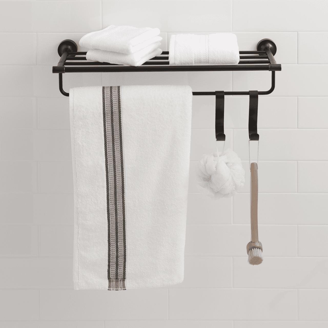 Better Homes and Gardens Holbrook 24 Towel Rack With Item Storage， Oil Rubbed Bronze