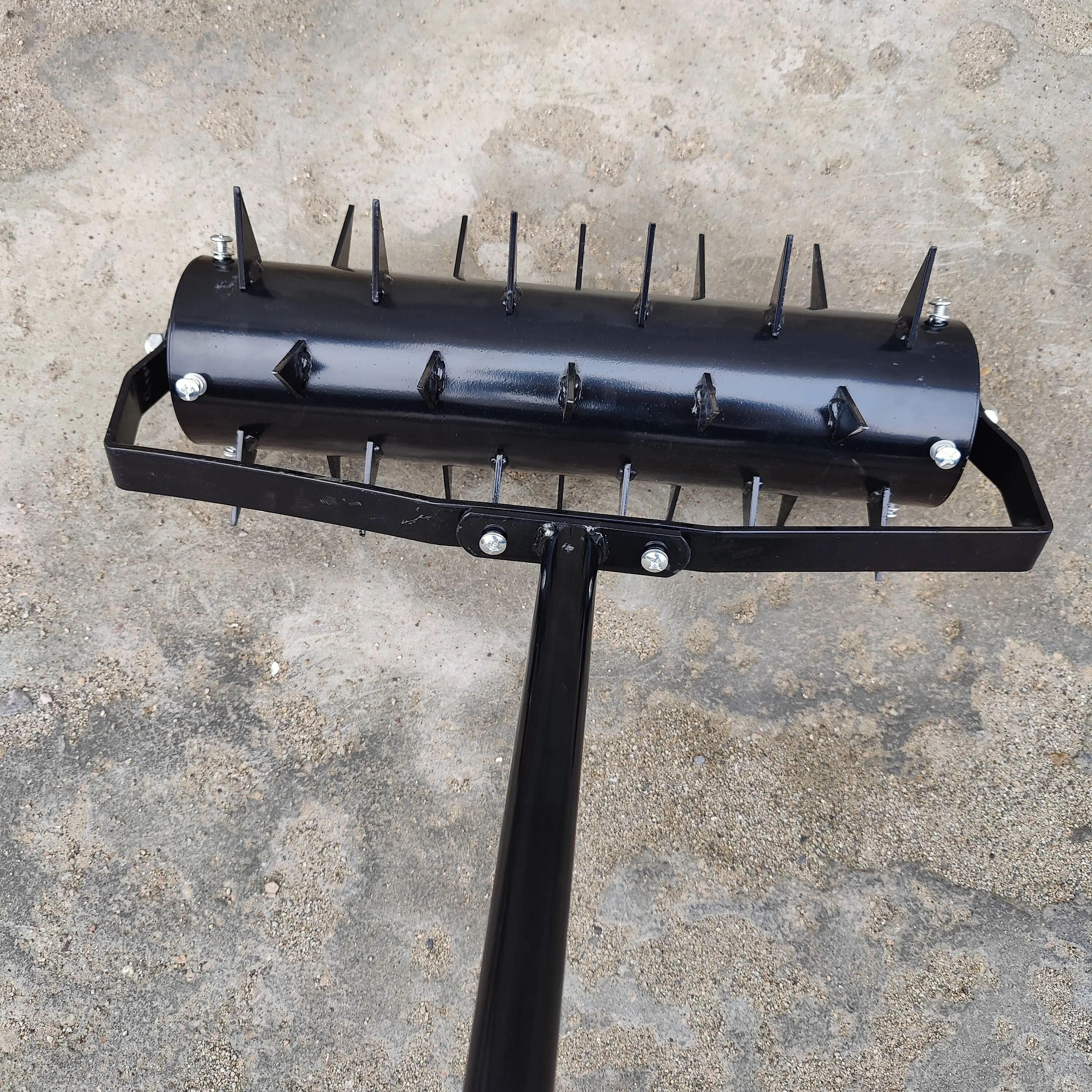 Rolling Lawn Aerator Garden Yard Rotary Push Tine Heavy Duty Spike Soil Aeration Manual Rotary Garden Tool  Rolling Aerator