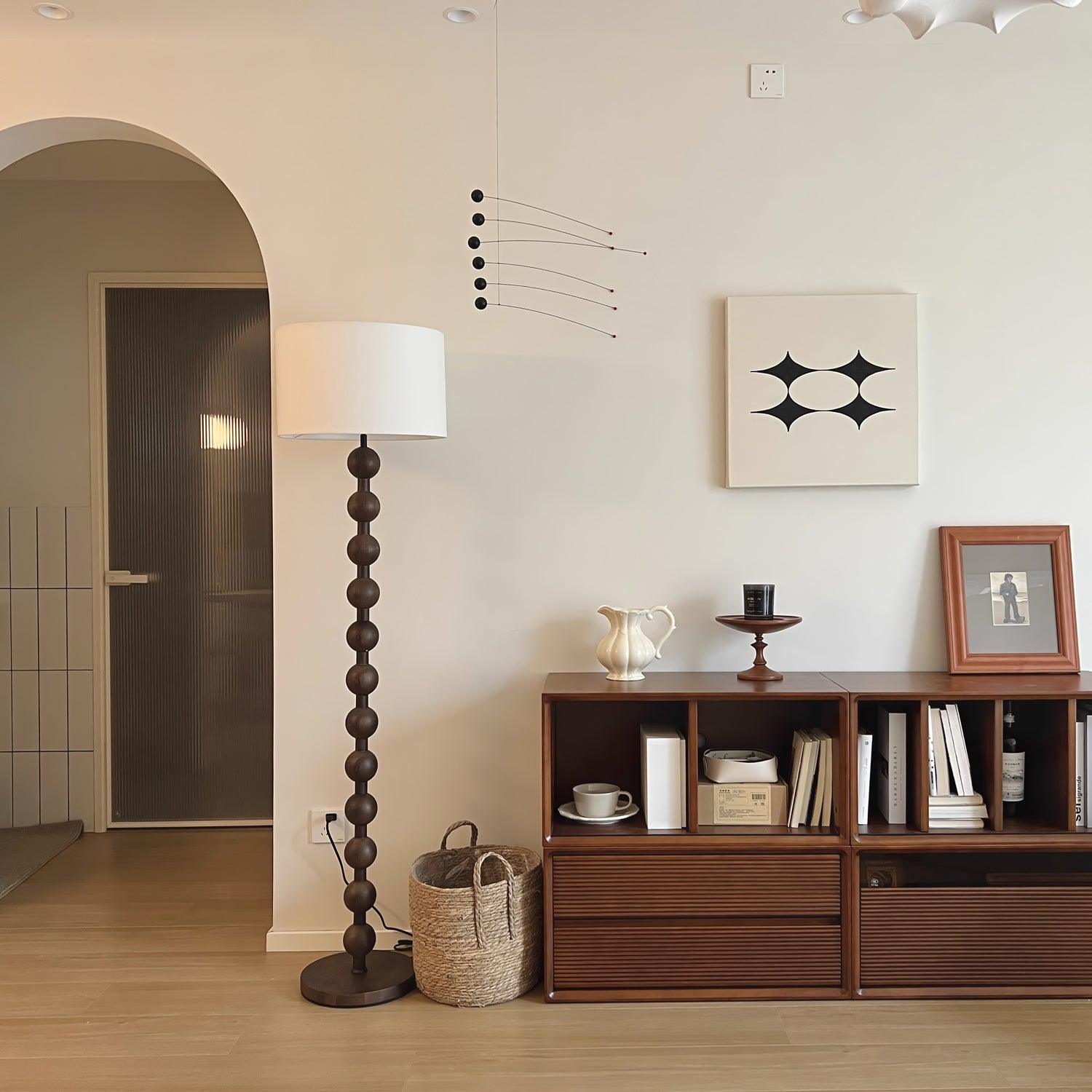 Hugo Barbell Floor Lamp