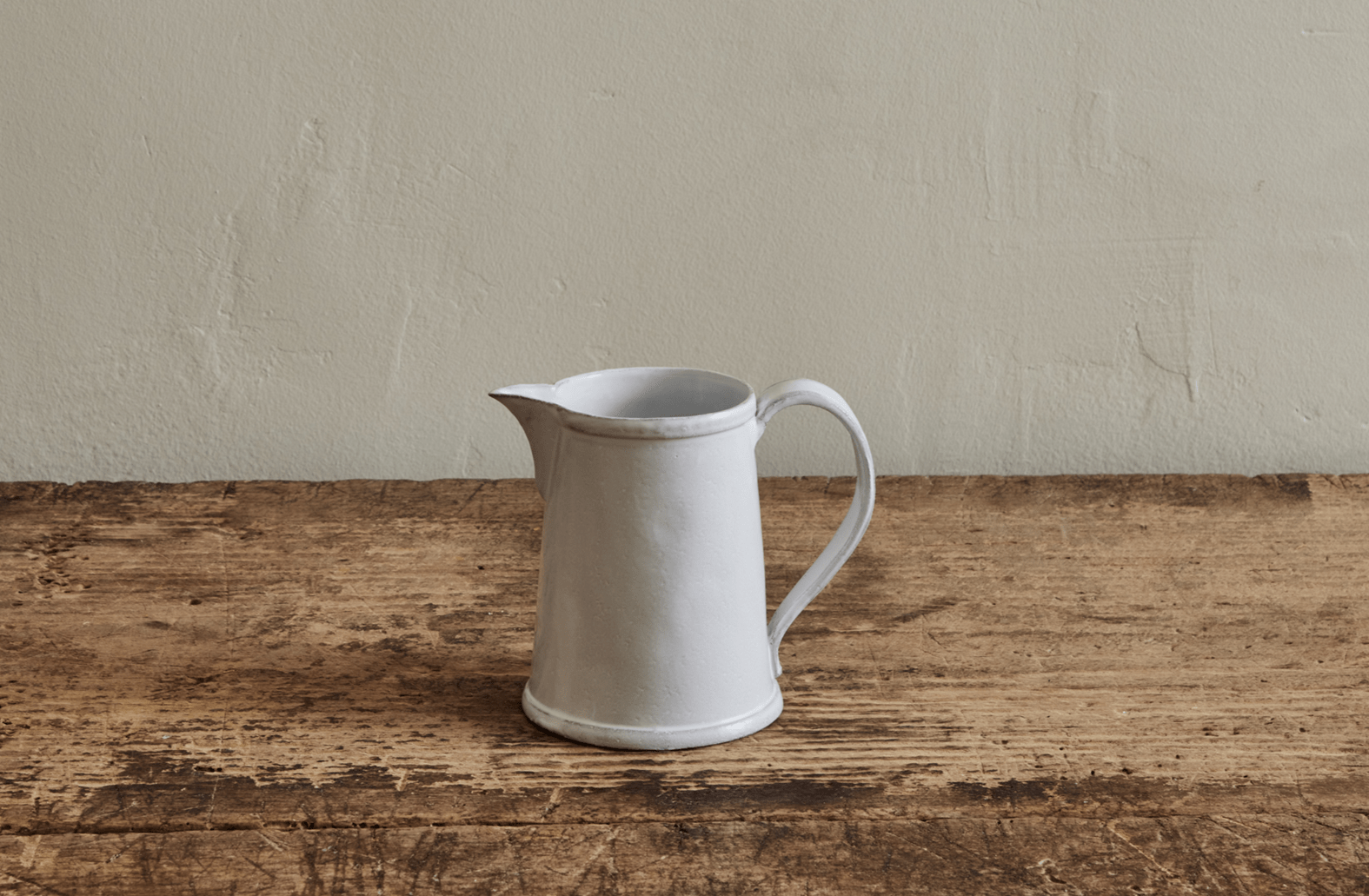 Astier Sobre Pitcher