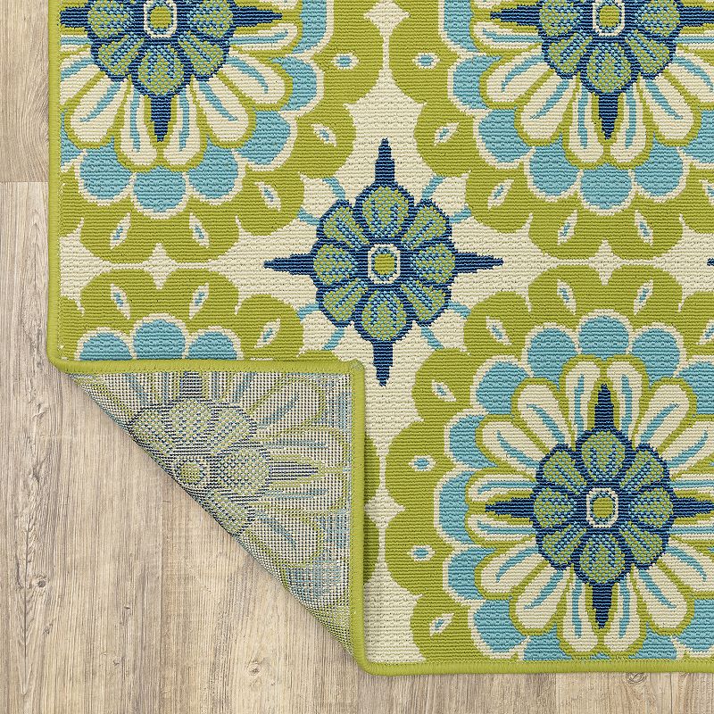 StyleHaven Cayman Floral Medallion Indoor Outdoor Rug