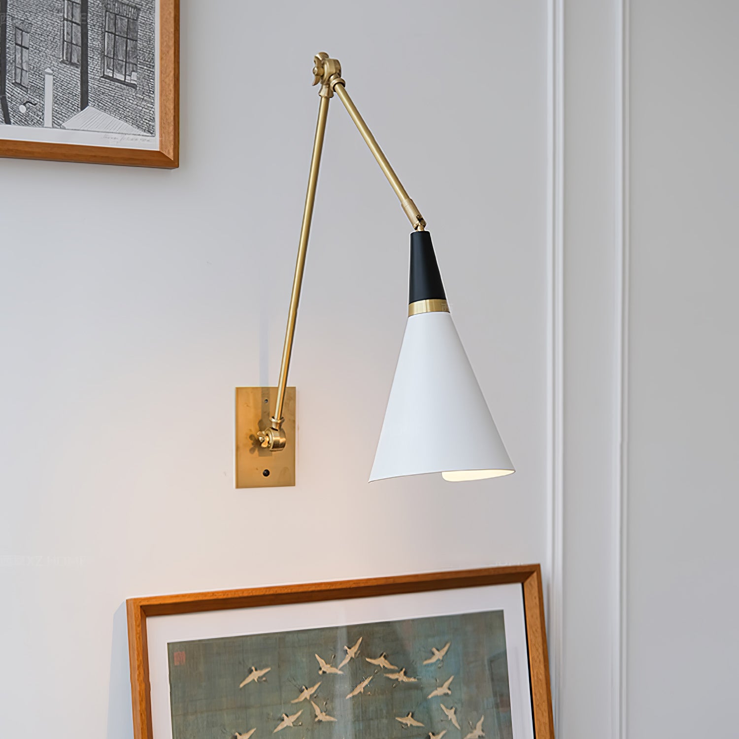 Magari Wall Lamp