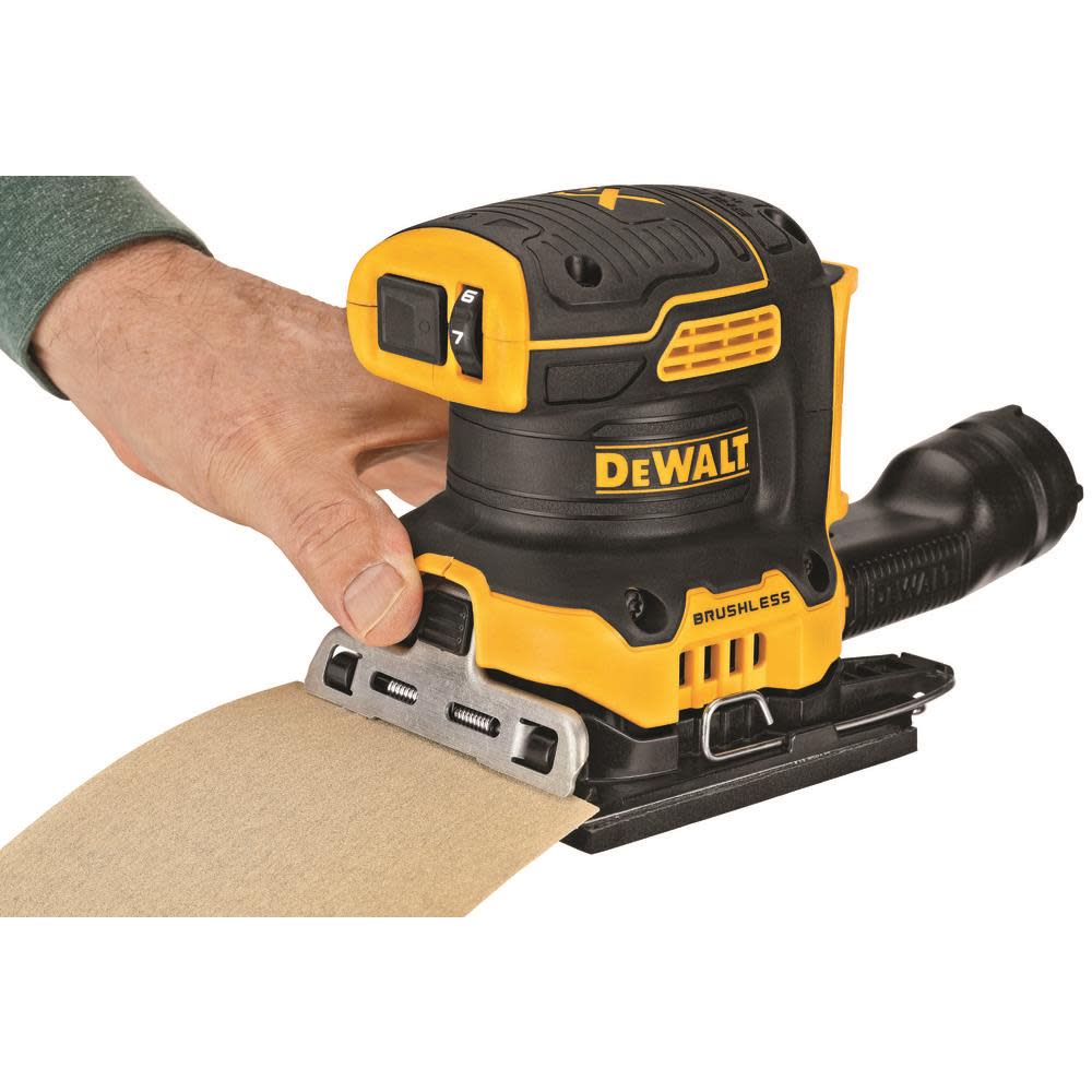 DEWALT 20V MAX XR Sander 1/4 Sheet Variable Speed with Compact 4Ah Battery Starter Kit Bundle ;