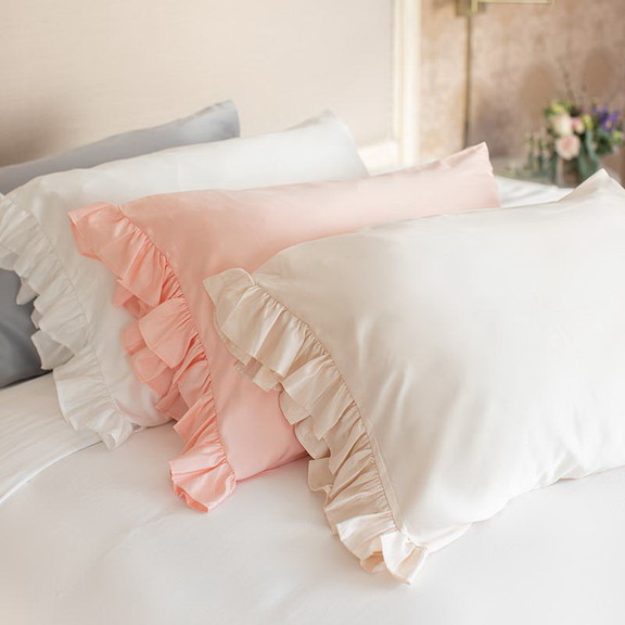 Bella il Fiore SPRGRAYK Ruffled Silky Pillowcase  ...