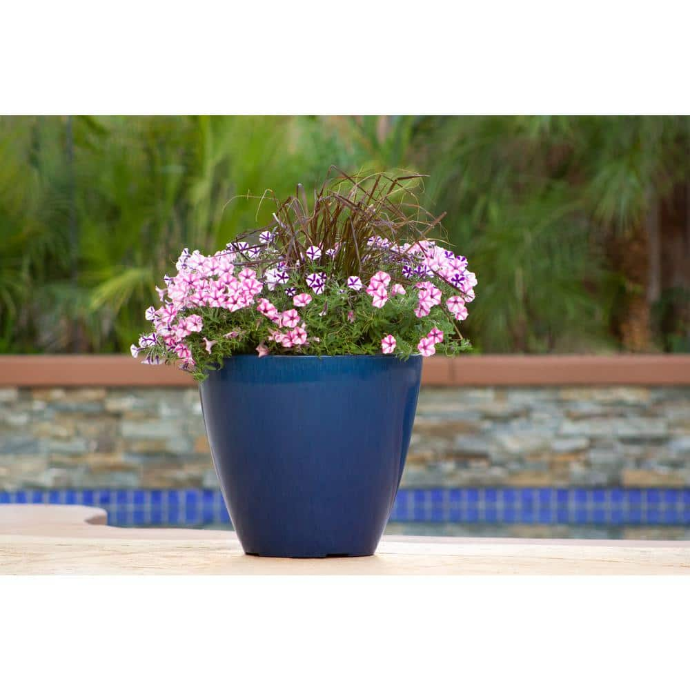 Trendspot 16 in. Cobalt Blue Kurv Resin Planter (2-Pack) EPS00405N-16M2