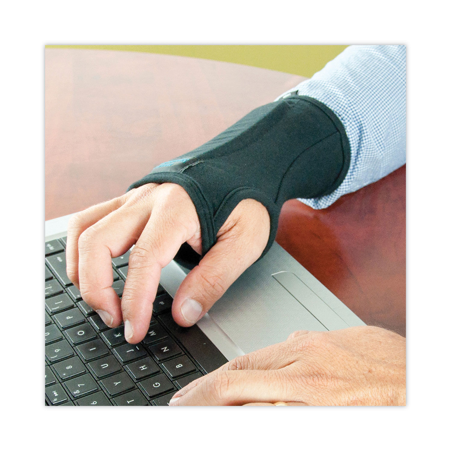 SmartGlove Wrist Wrap by IMAKandreg; RSI IMAA20126