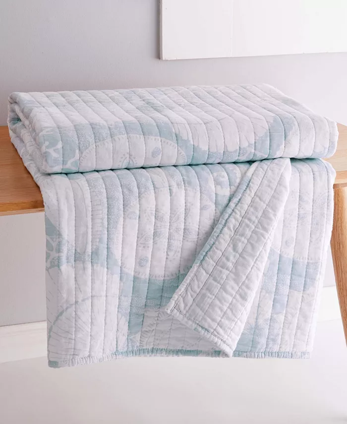 Levtex Stillwater Coastal Shore Reversible Quilted Throw， 50