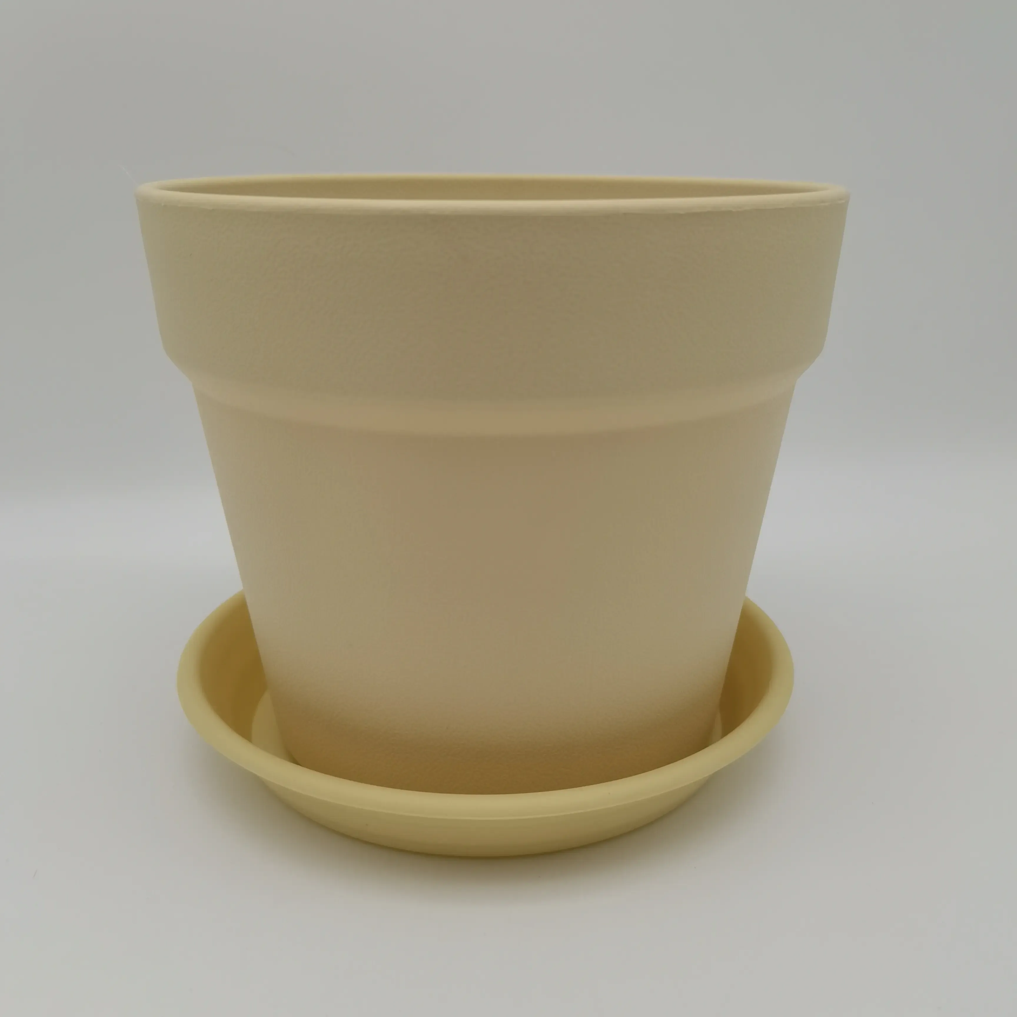 Plastic Plant Pot Garden Nursery Pot Durable Home Garden Supplies Flowerpot