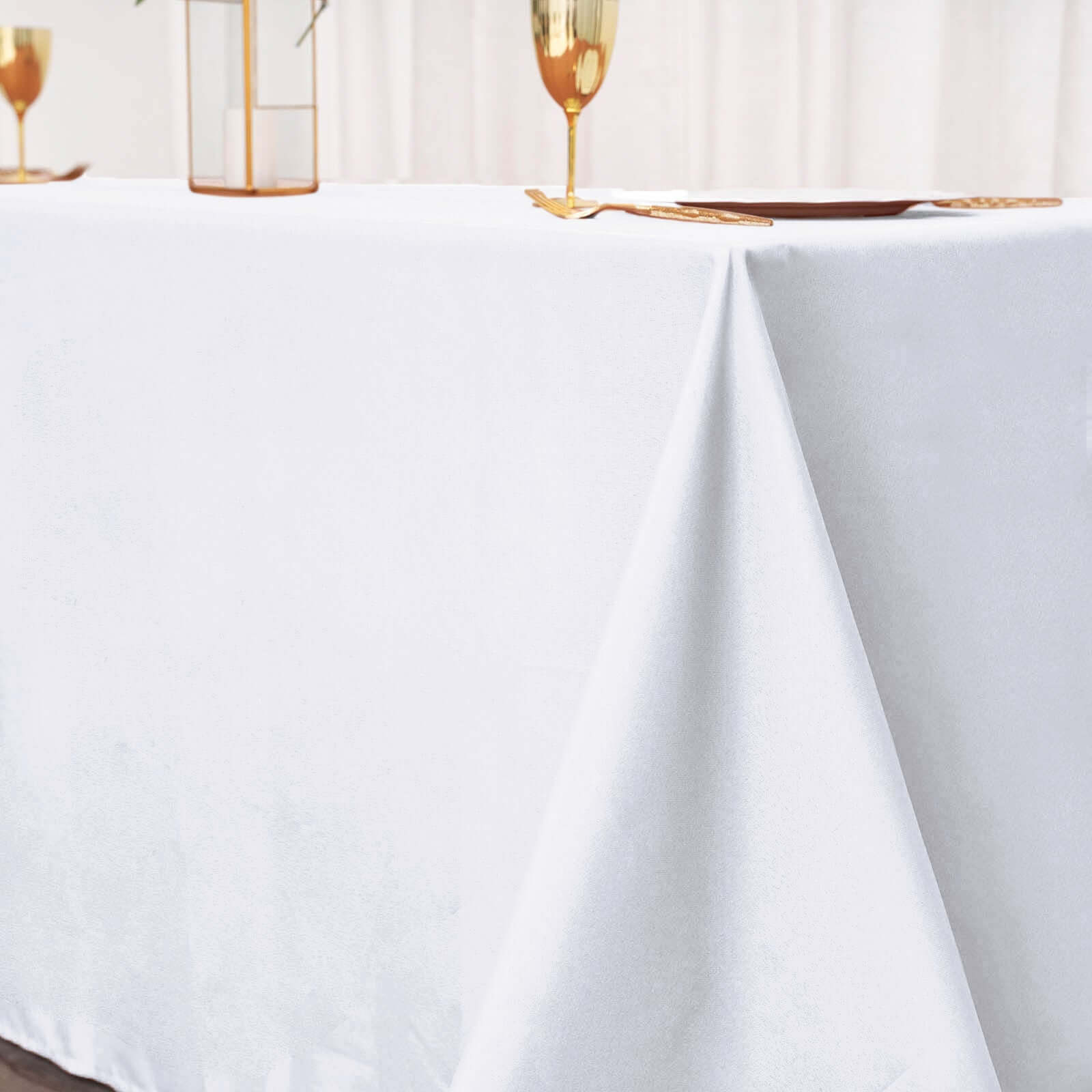 White Seamless Polyester Rectangular Tablecloth 90