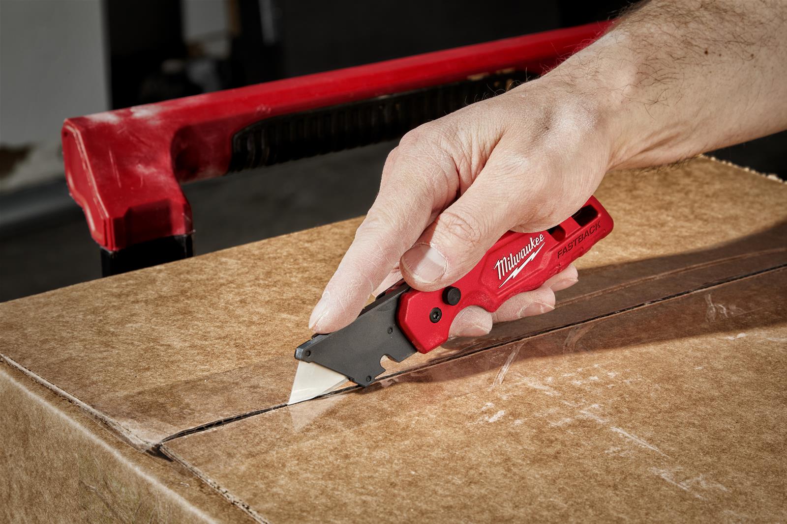 Milwaukee Tool 48-22-1501 Milwaukee FASTBACK Folding Utility Knives