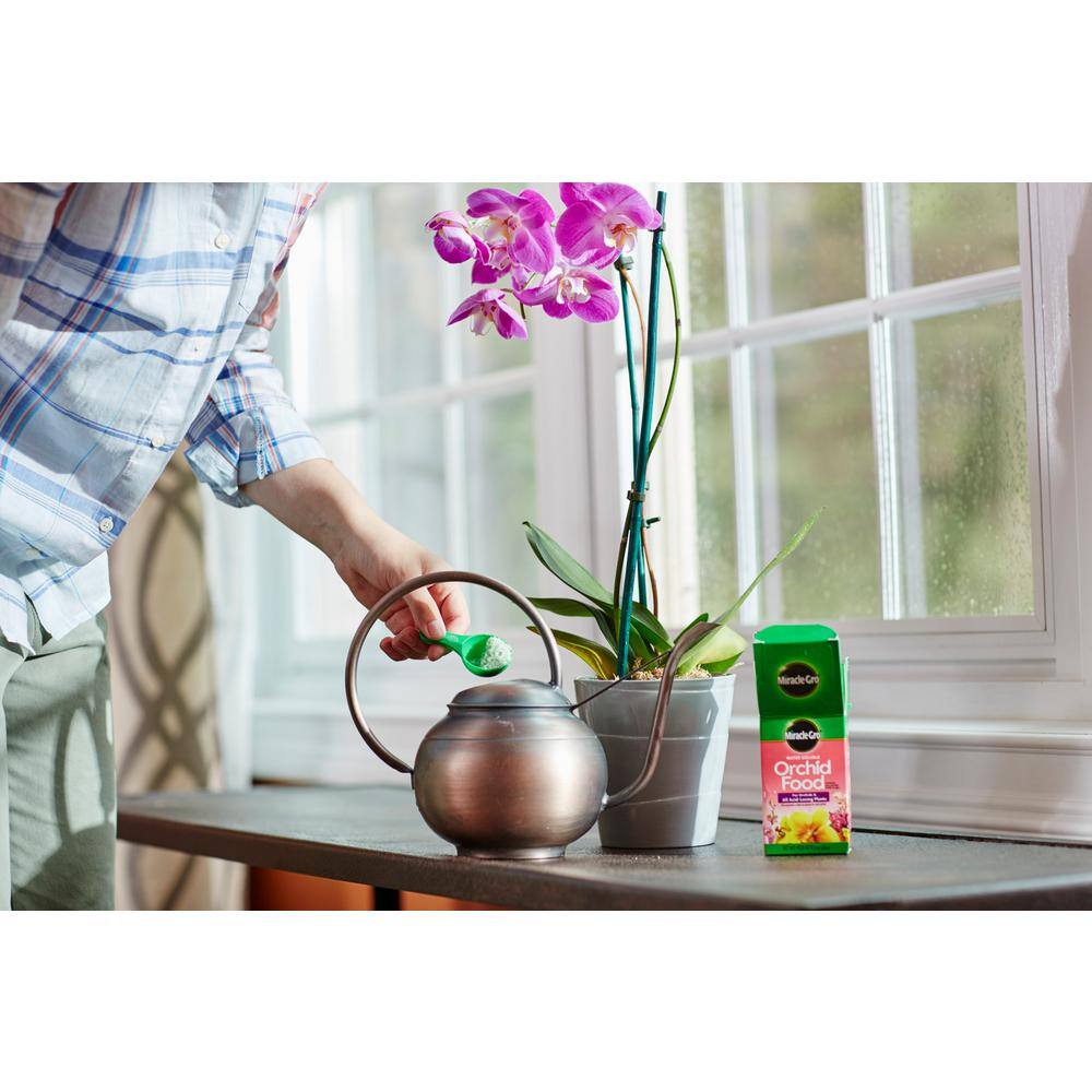 Miracle-Gro 8 oz. Water-Soluble Orchid Plant Food 100199