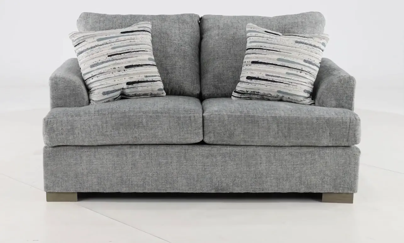 Villa Gray Loveseat