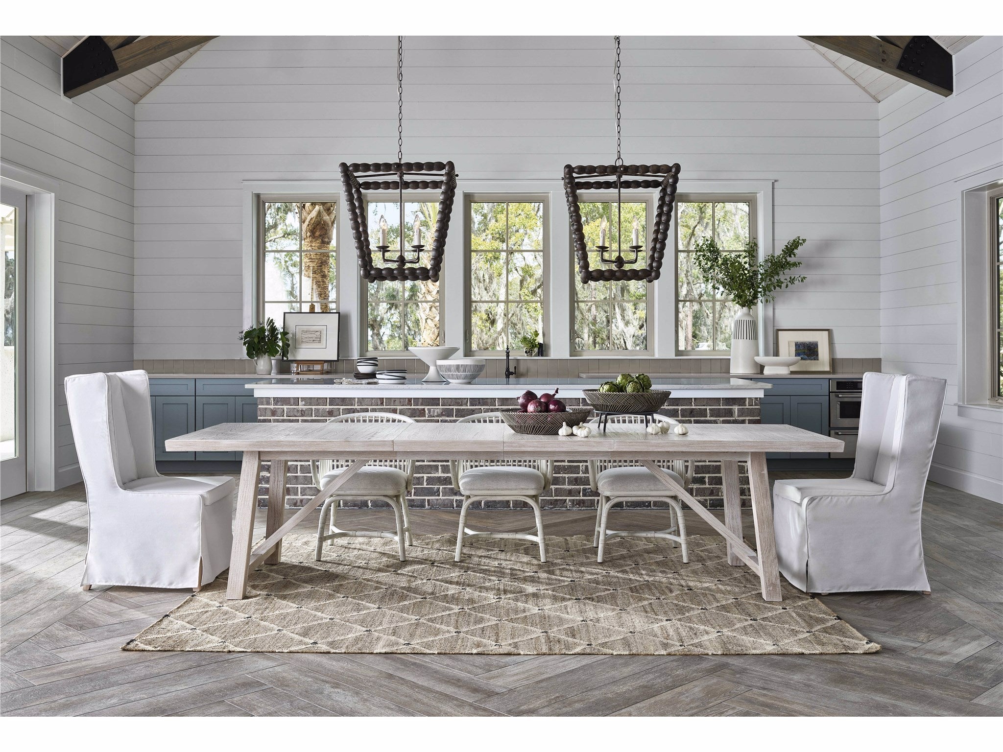 Getaway Extension Dining Table (84-124)