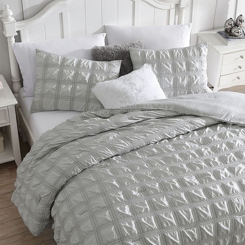 Swift Home Modern Textured Seersucker on Check Pattern Comforter Set with Shams