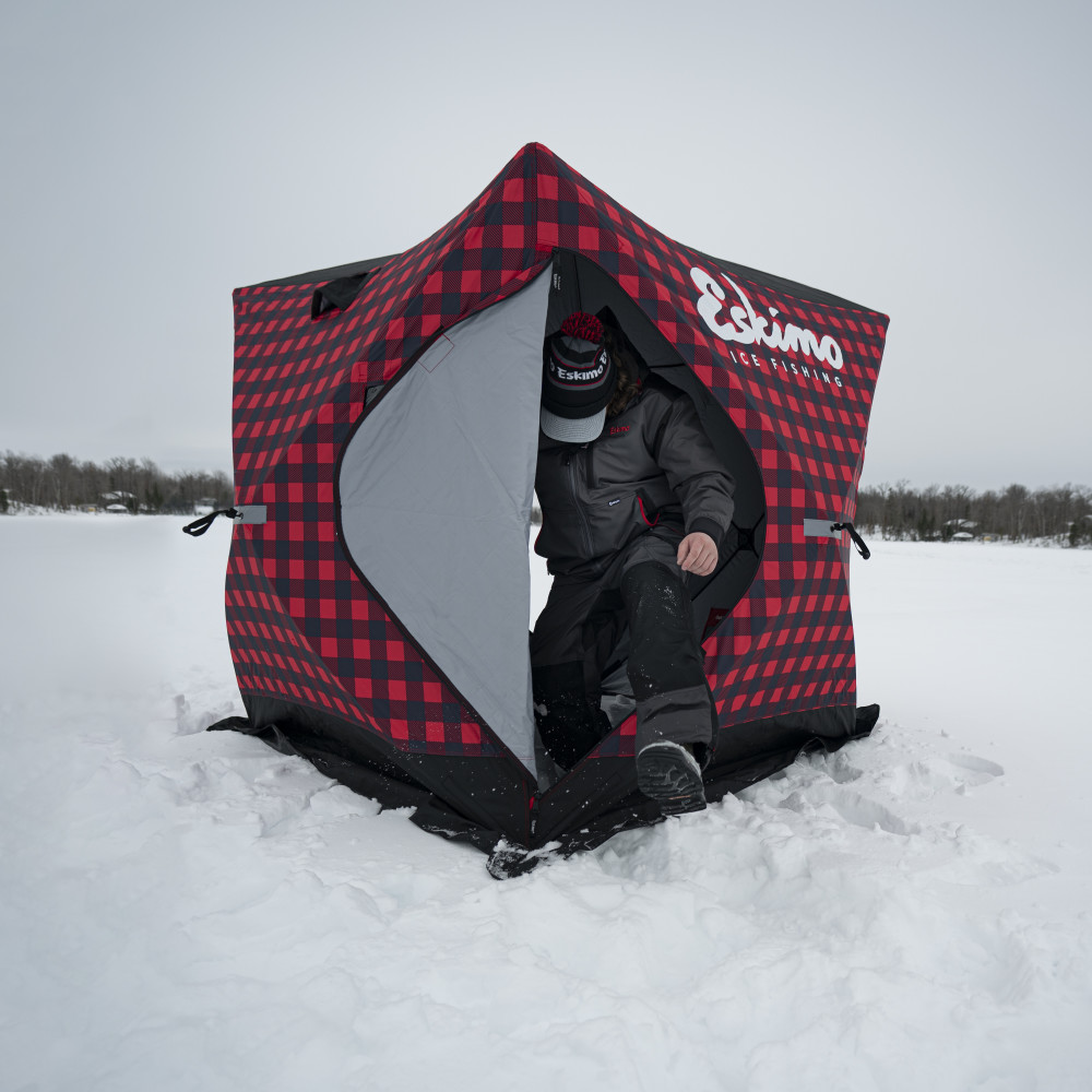 Eskimo Quickfish 3i Plaid Limited Ice Fishing House Portable ;