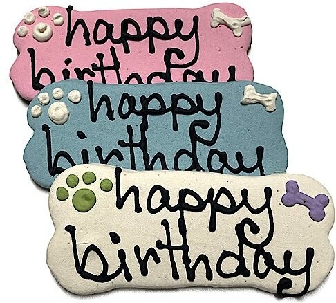 Bubba Rose Biscuit Co. Assorted Birthday Dog Treats， 12 count