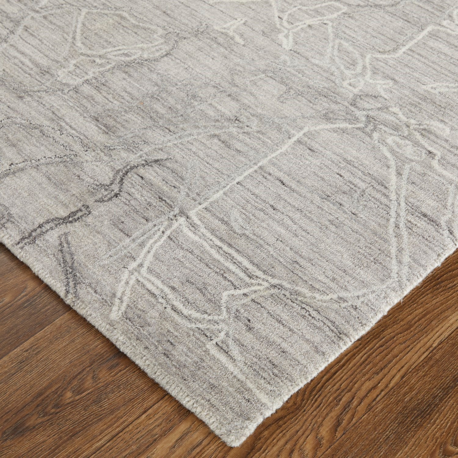 Archor Abstract Hand Tufted Gray / Ivory Rug