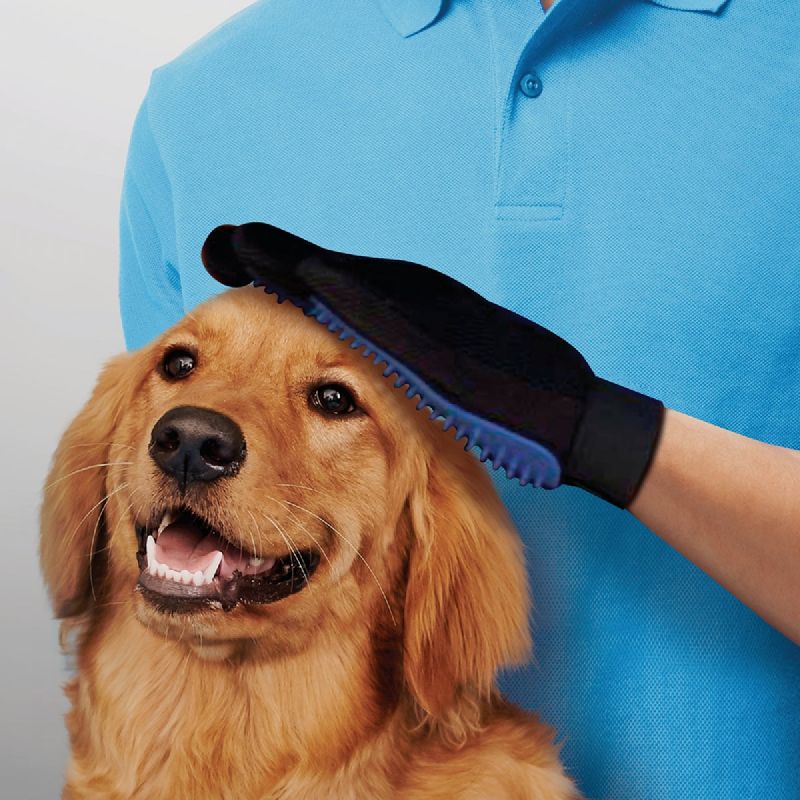 True Touch Deshedding Pet Glove