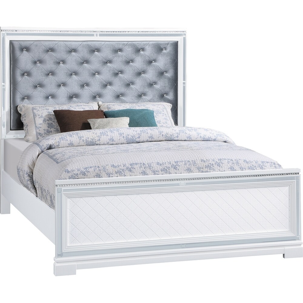 Isabelle 3 piece Bedroom Set with Dresser and Mirror