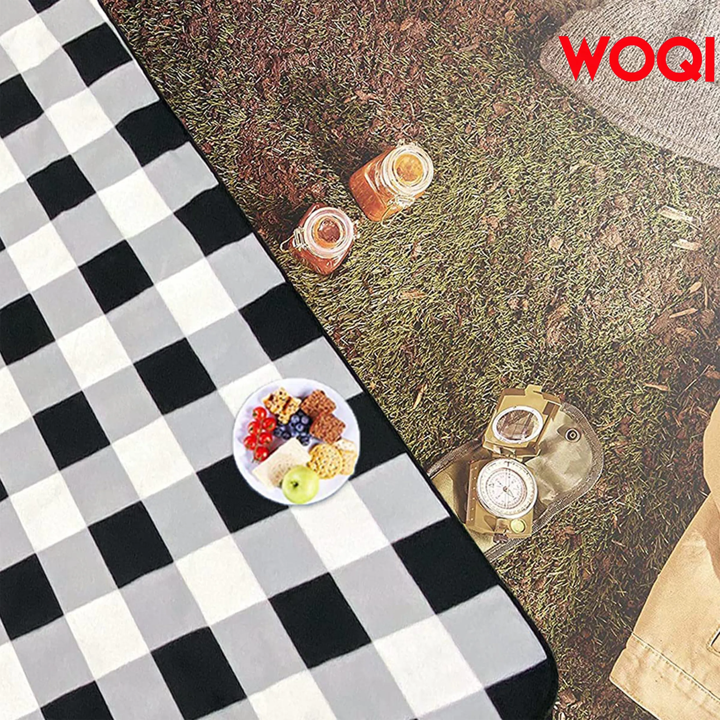 Woqi outdoor adventure  Waterproof   Blanket   durable picnic  blanket   machine washable easy fold