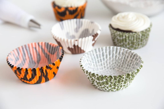 Fox Run 7108 Animal Prints II Bake Cup Set  75 Cou...