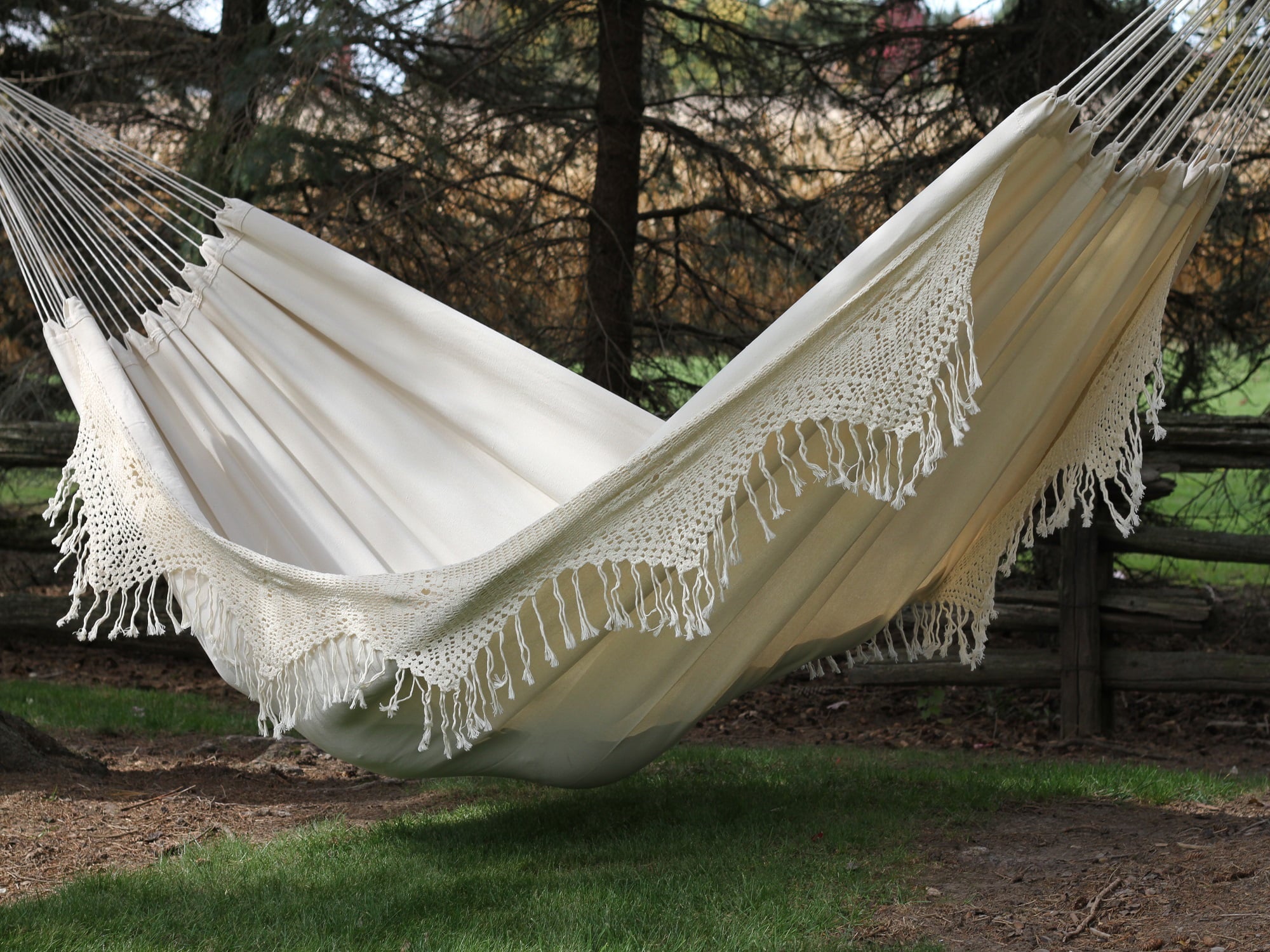 Vivere Tree Hammock, Off-White