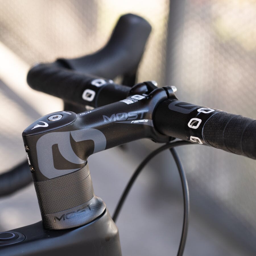 Pinarello Dyodo Gravel 650B Rival AXS