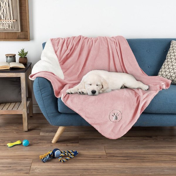 Pet Adobe Waterproof Fuzzy Throw Blanket