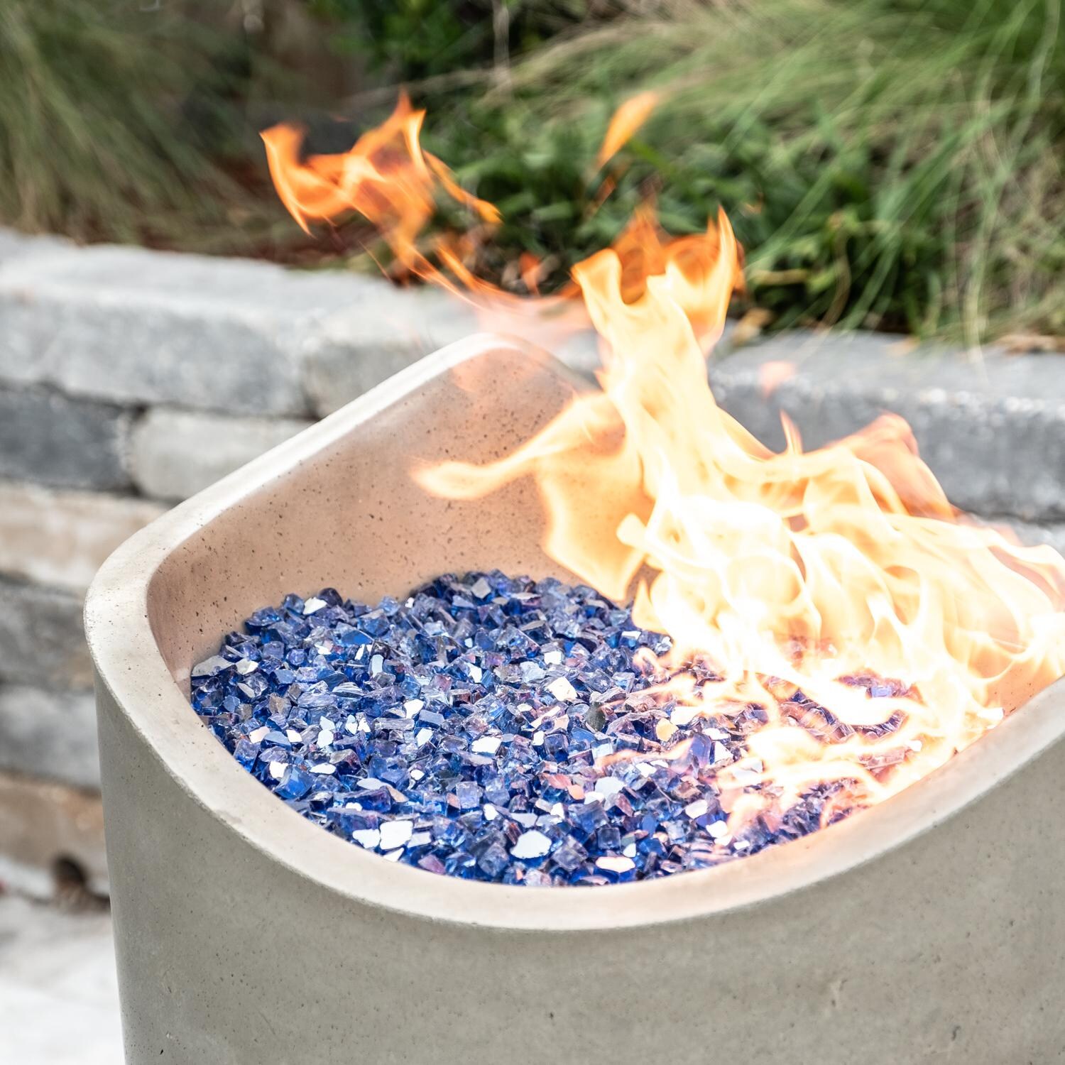 American Fyre Designs Wave 20-Inch Propane Gas Fire Urn