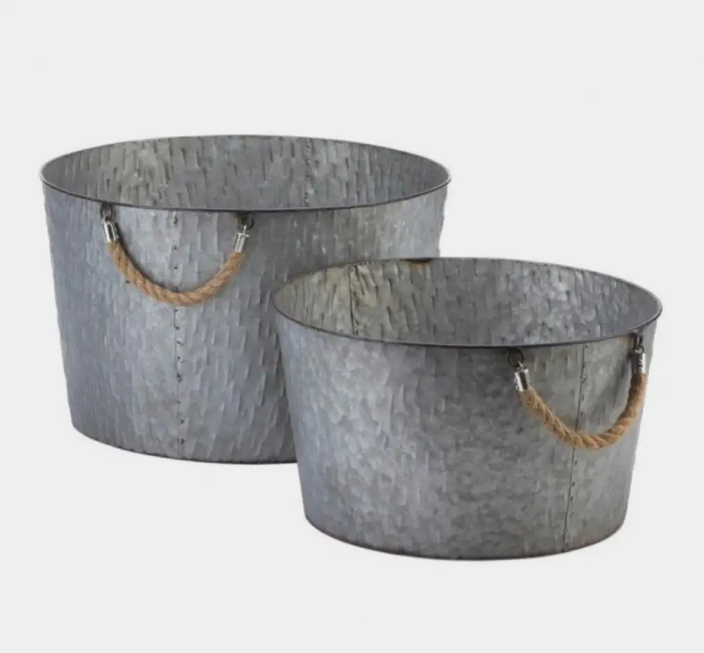 Newest Best Selling set of 2 Planter Holder for Home Garden flower pots decorative galvanized plated metal planter flower bucket