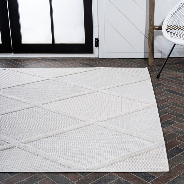 Salines Diamond Trellis Indoor outdoor Area Rug Jonathan Y