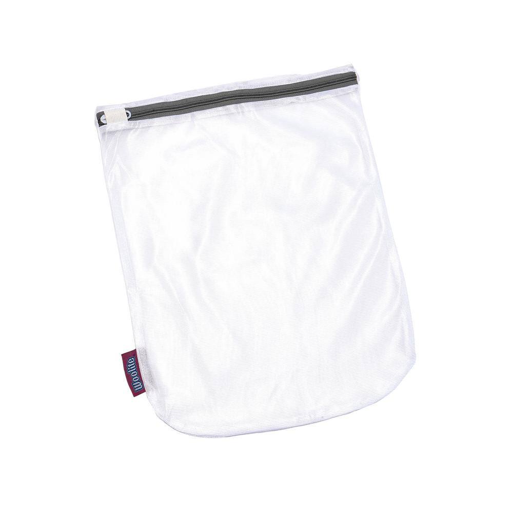 Woolite Mesh Wash Bags (2-Pack) w-82472