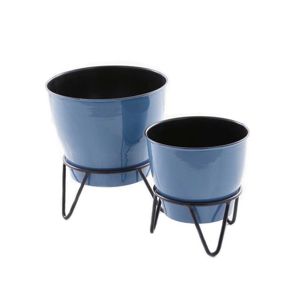 The Novogratz White Metal Planter with Removable Stand (Set of 2)   Blue  Pink  Black or White