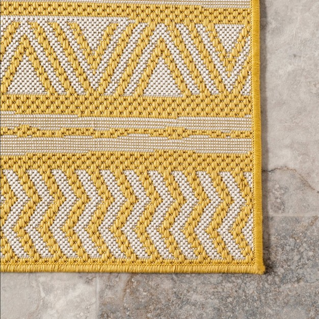 Nuloom Abbey Tribal Striped Indoor outdoor Area Rug Yellow