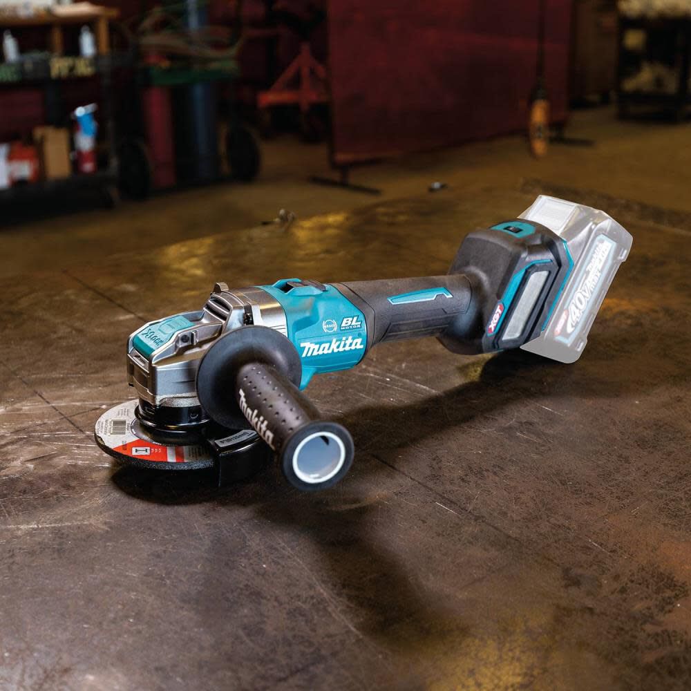 Makita 40V max XGT 5