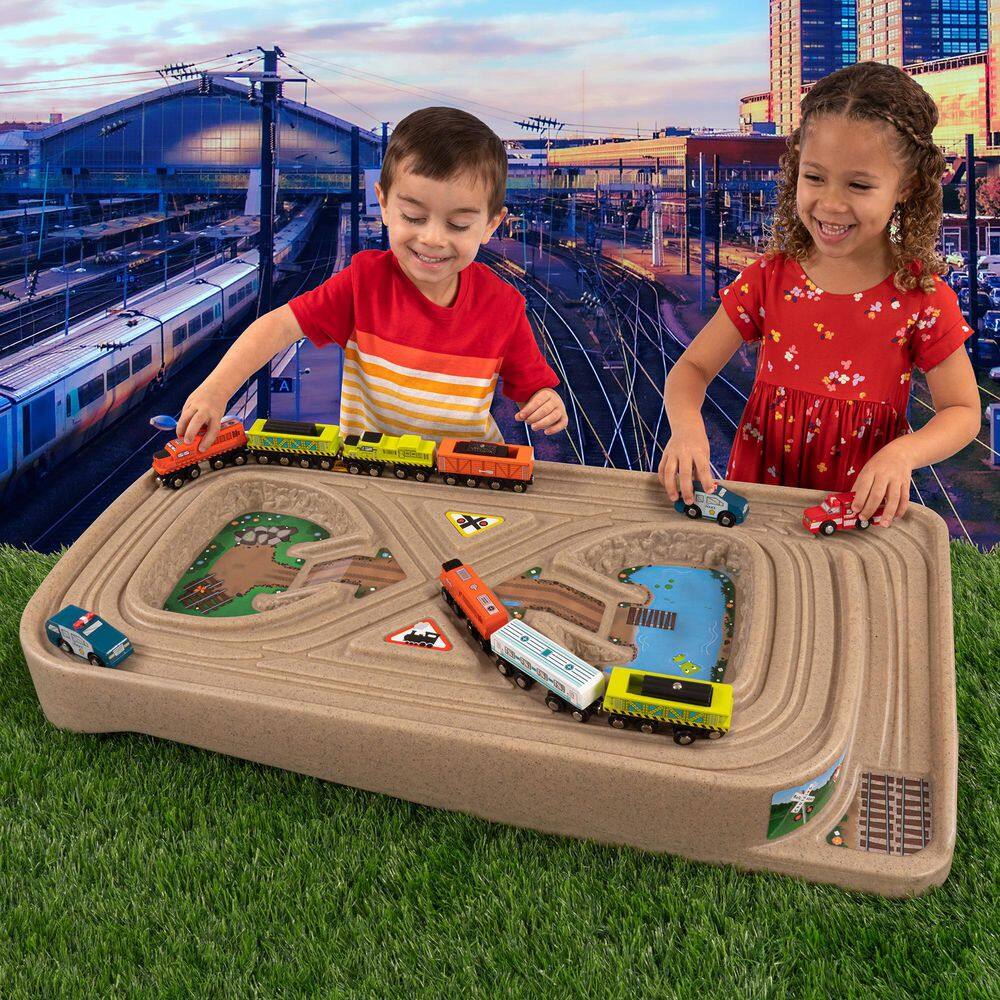 Simplay3 Carry and Go Track and Train Table 218020-01