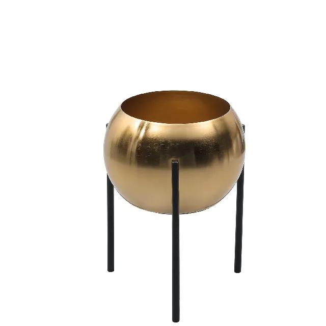 Trendy Designed Home Decorative Outdoor Metal Planter Hot Selling Gold Color Tall Flooring Planter Supply From India