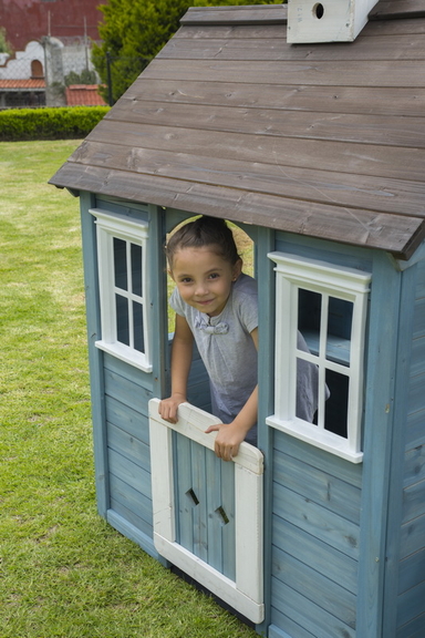 Sportspower WP 587 Wooden Playhouse with Bench