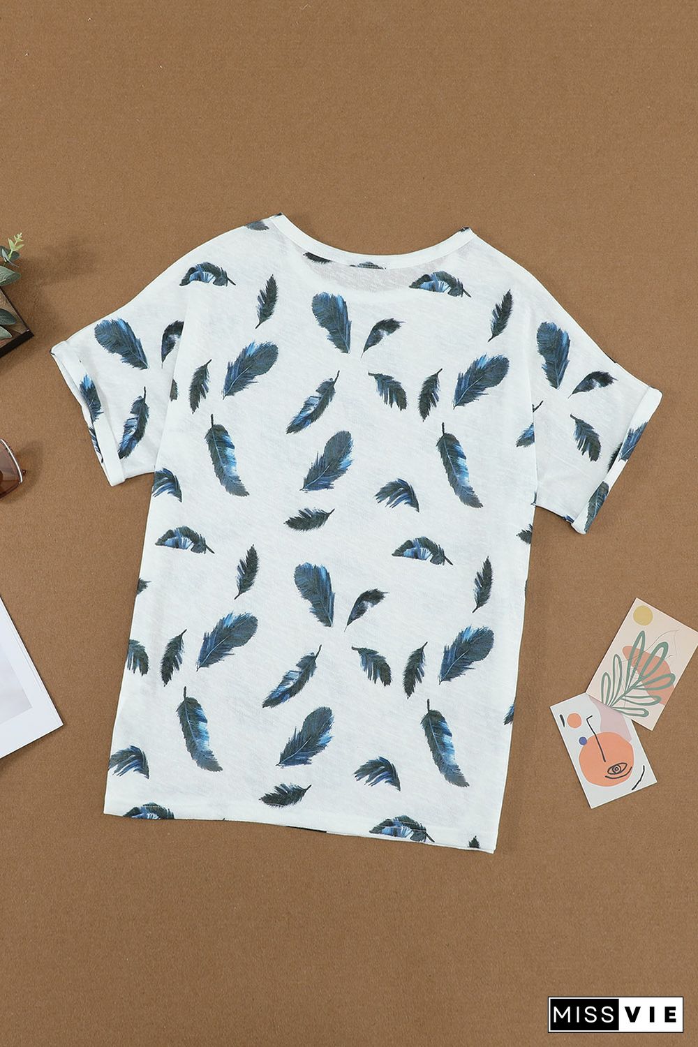 White Feather Print Short Sleeve Tee